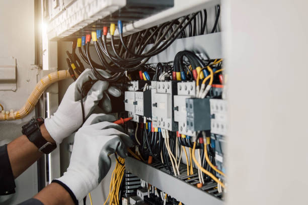 Best Affordable Emergency Electrician  in Franklin, WI